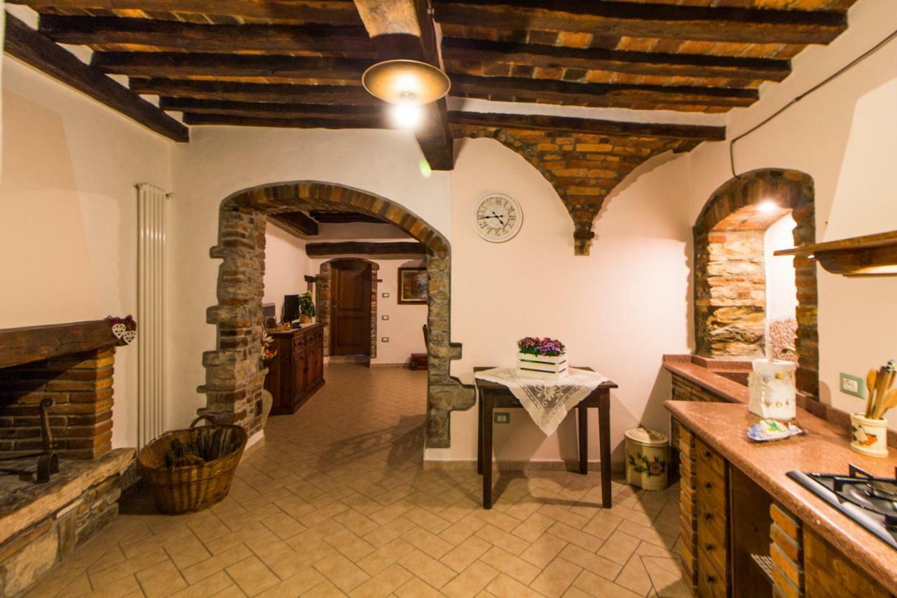 Le Dame Del Borgo Appartement Sassetta Buitenkant foto