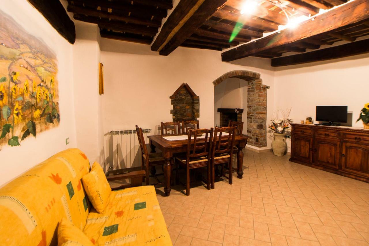Le Dame Del Borgo Appartement Sassetta Buitenkant foto