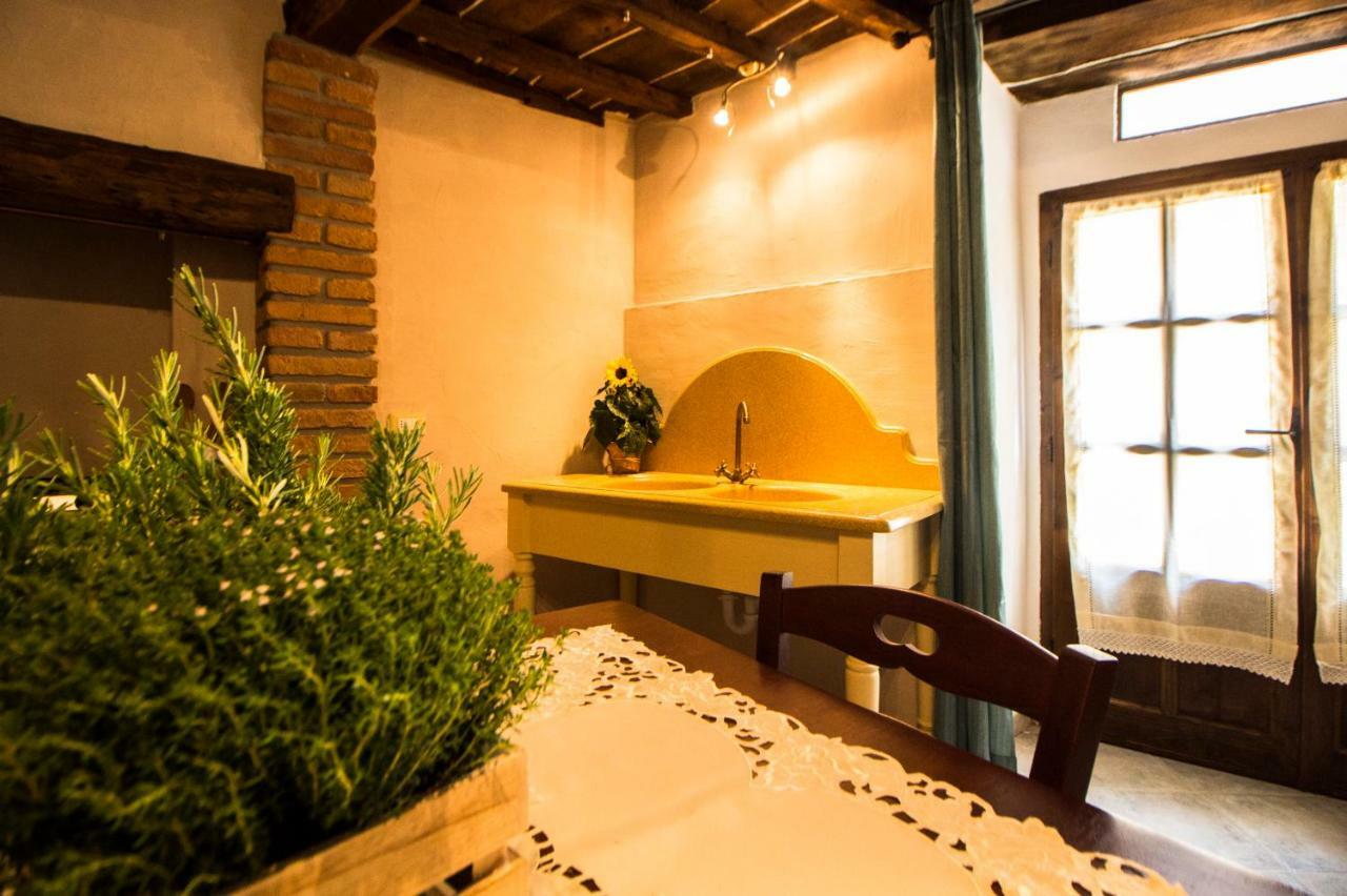 Le Dame Del Borgo Appartement Sassetta Buitenkant foto