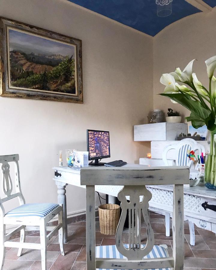 Le Dame Del Borgo Appartement Sassetta Buitenkant foto